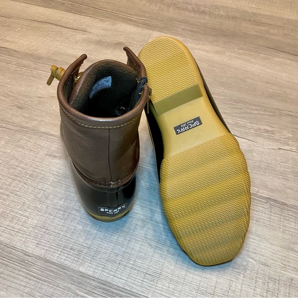 Sperry Women's Saltwater Duck Boot - Tan / Dark Brown - US Size 6M - Picture 5 of 8